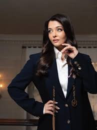 Aishwarya celebrating her 52nd birthday II ୫୨ ବର୍ଷରେ ପାଦ ଦେଲେ ଐଶ୍ୱର୍ଯ୍ୟା