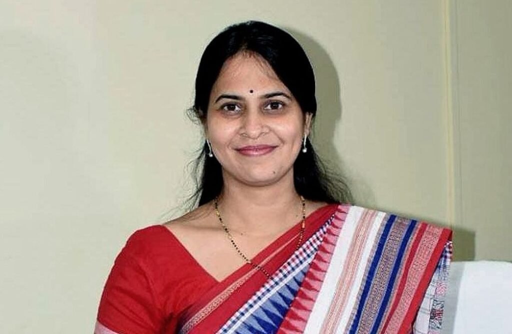 Whose picture is in Srimayi’s ‘Gupta Kavitha’? || ଶ୍ରୀମୟୀଙ୍କ ‘ଗୁପ୍ତ କବିତା’ରେ କାହାର ଚିତ୍ର?