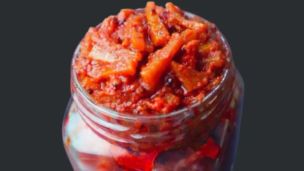 Make this raw Papaya pickle; everyone from adults to children will enjoy eating the pickle || ଏମିତି ବନାନ୍ତୁ କଞ୍ଚା ଅମୃତଭଣ୍ଡାର ଆଚାର; ଆଚାର ଖାଇ ବୟସ୍କଙ୍କଠାରୁ ପିଲା ସମସ୍ତେ ନେବେ ମଜା