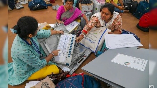 Congress flags off 45 lakh absent voters in SIR || SIRରେ 45 ଲକ୍ଷ ଅନୁପସ୍ଥିତ ଭୋଟରଙ୍କୁ ପତାକା ଦେଖାଇଲା କଂଗ୍ରେସ